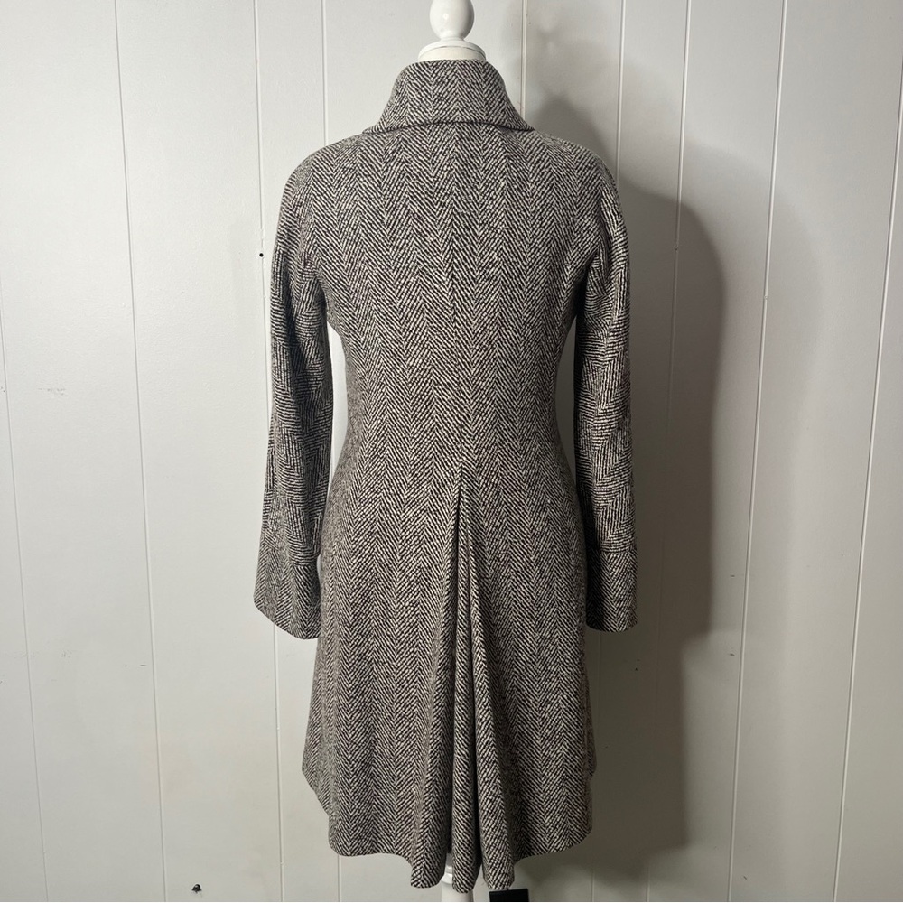MaxMara Wool Cashmere Herringbone Tweed Trench Dress Coat Leather Belt Size 12 - Picture 3 of 14